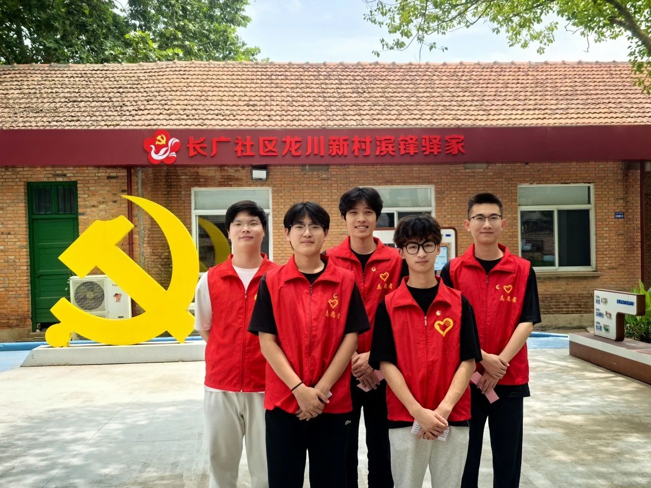 青春对话银发初心 传承科技强国使命