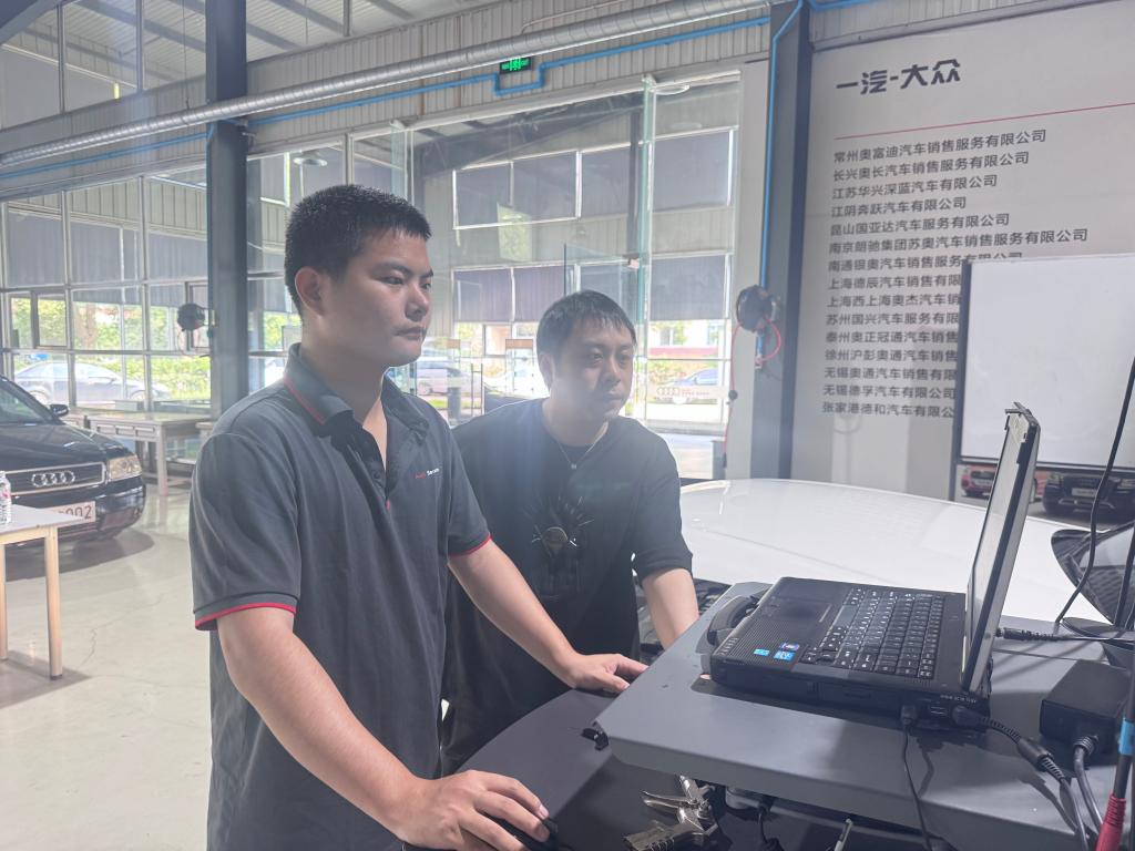 校企合作奥迪机电项目中期认证圆满收官！